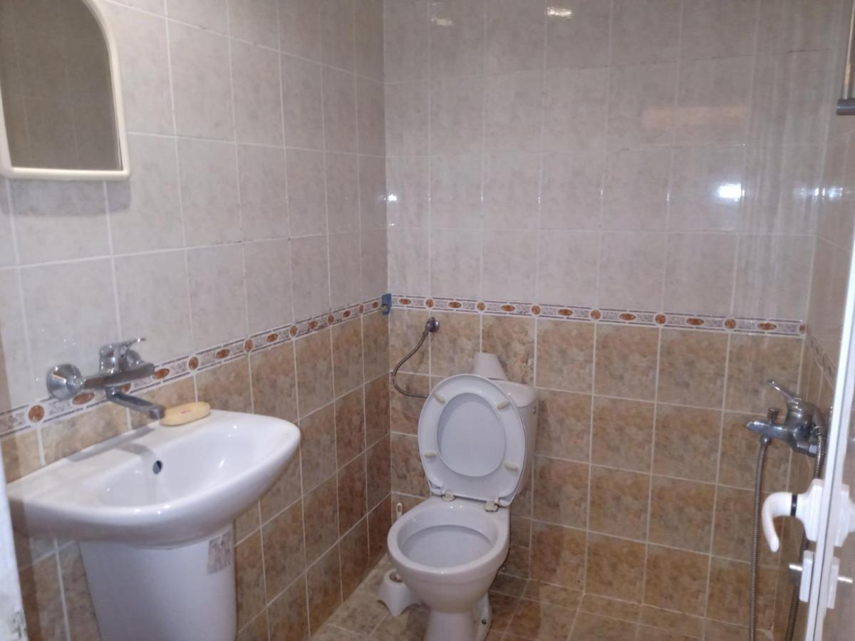 Хотел Оренда Dupnița Exterior foto